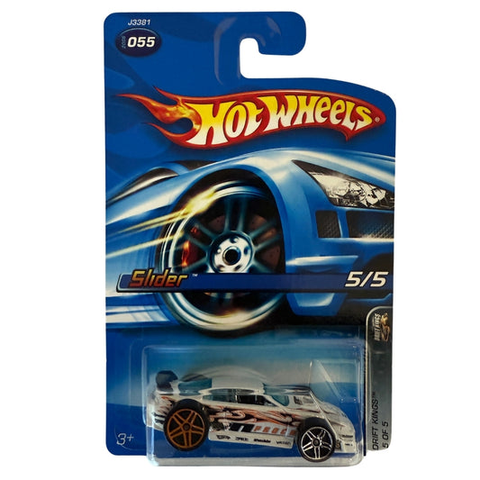 Hot Wheels Slider – 2006 Drift Kings Series #055 – White with Tribal Graphics – Mismatched Wheels JDM Drift Racer