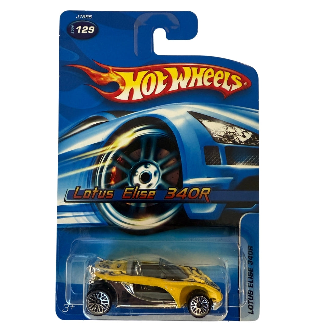 Hot Wheels Lotus Elise 340R 2005 #129 – Yellow Black British Sports Car – Rare Die-Cast Collectible – Mint on Card